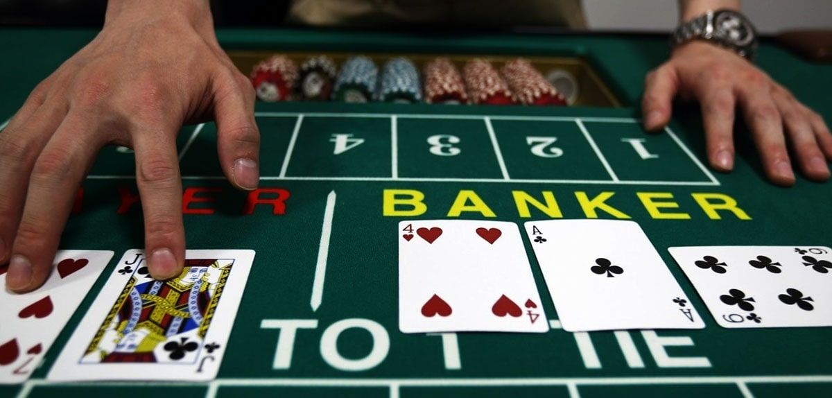 LuckyLand Slots APK Live Betting